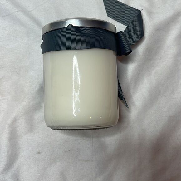 Soy Boy’s Fresh Cut Lavender All Natural Candle. - Picture 4 of 6